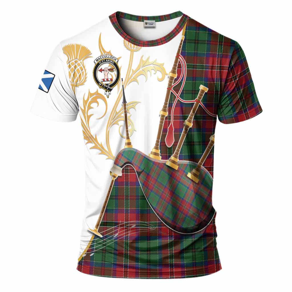 MacCulloch (McCulloch) Tartan Family Crest T-Shirt Bagpipes with Scottish Thistle