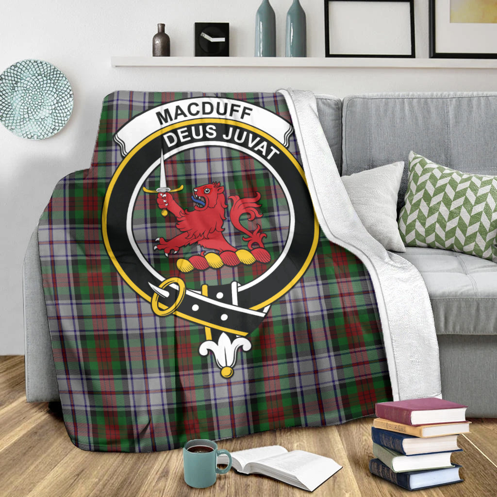 macduff-dress-tartab-blanket-with-family-crest