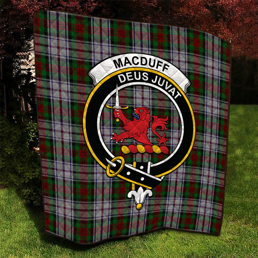 macduff-dress-tartan-quilt-with-family-crest