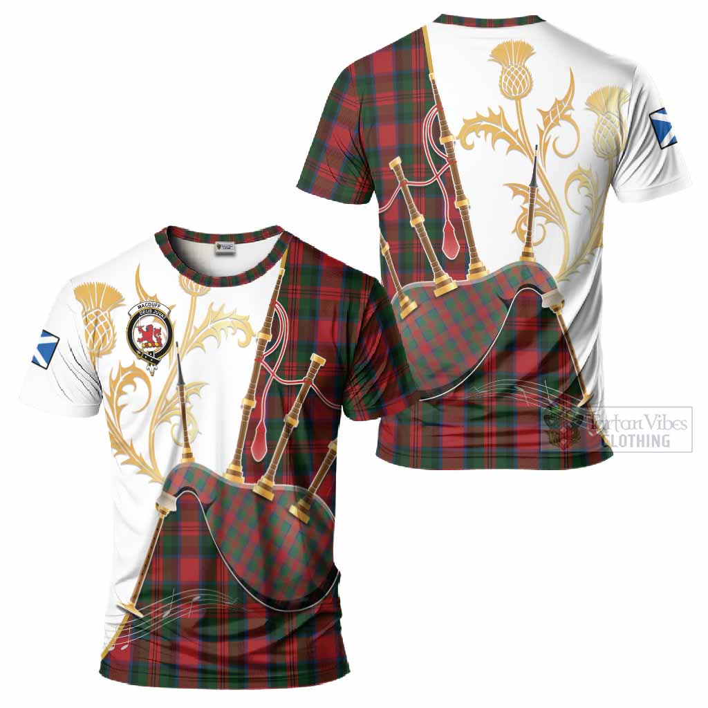 MacDuff (McDuff) Tartan Family Crest T-Shirt Bagpipes with Scottish Thistle