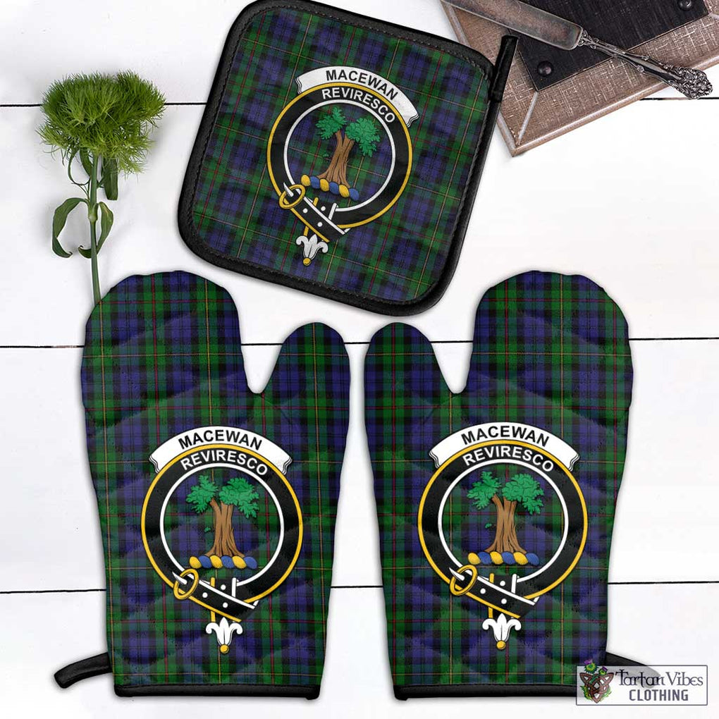 MacEwan (MacEwen) Tartan Combo Oven Mitt & Pot-Holder with Family Crest Combo 1 Oven Mitt & 1 Pot-Holder Black - Tartan Vibes Clothing