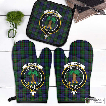 MacEwan (MacEwen) Tartan Combo Oven Mitt & Pot-Holder with Family Crest Combo 1 Oven Mitt & 1 Pot-Holder Black - Tartan Vibes Clothing