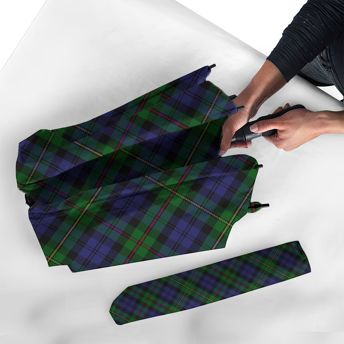 MacEwan Tartan Umbrella - Tartanvibesclothing