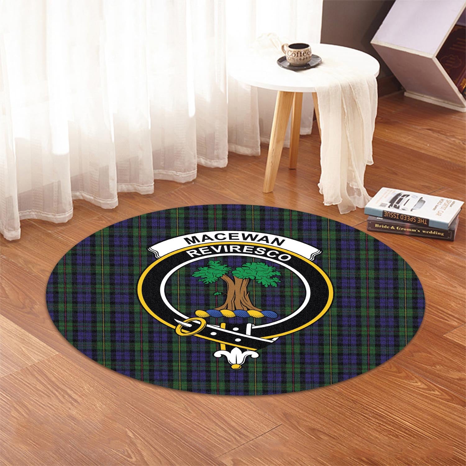 macewan-tartan-round-rug-with-family-crest