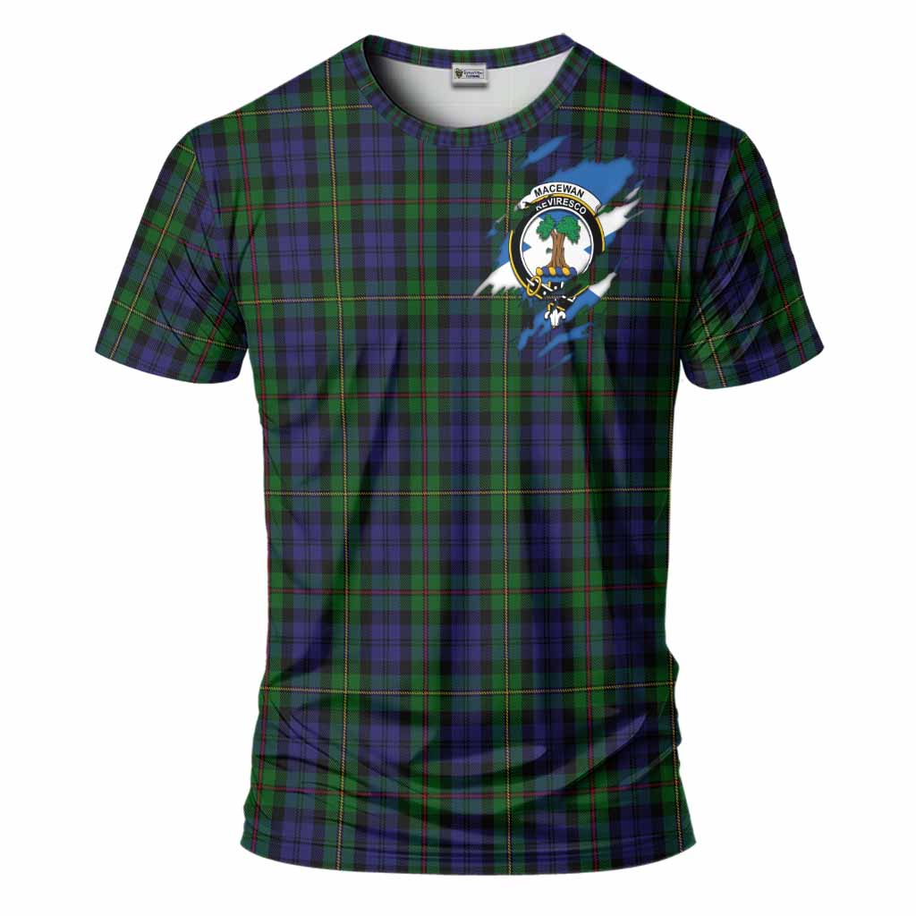 MacEwan (MacEwen) Clan Crest In Me Tartan T-Shirt Scotland Flag Style