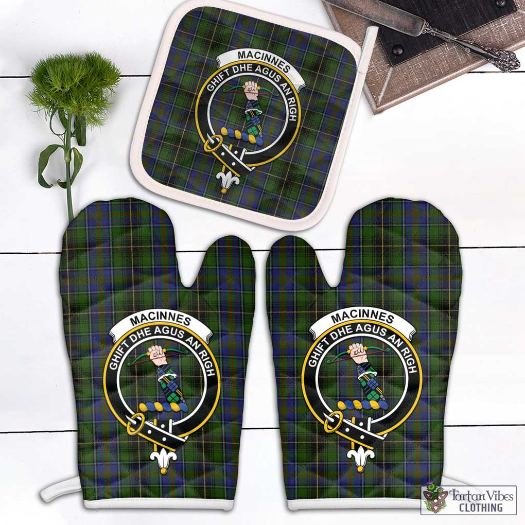 MacInnes (McInnes) Tartan Combo Oven Mitt & Pot-Holder with Family Crest Combo 1 Oven Mitt & 1 Pot-Holder White - Tartan Vibes Clothing