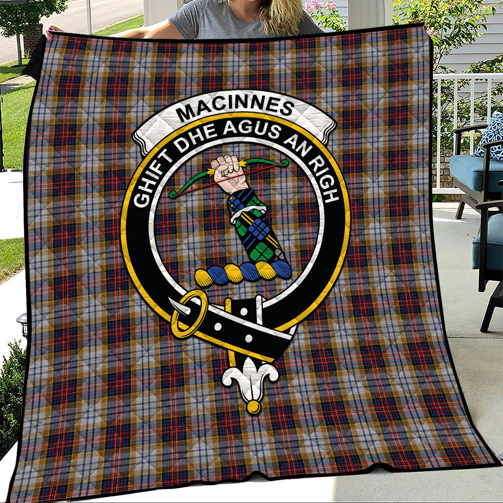 macinnes-ancient-hunting-tartan-quilt-with-family-crest