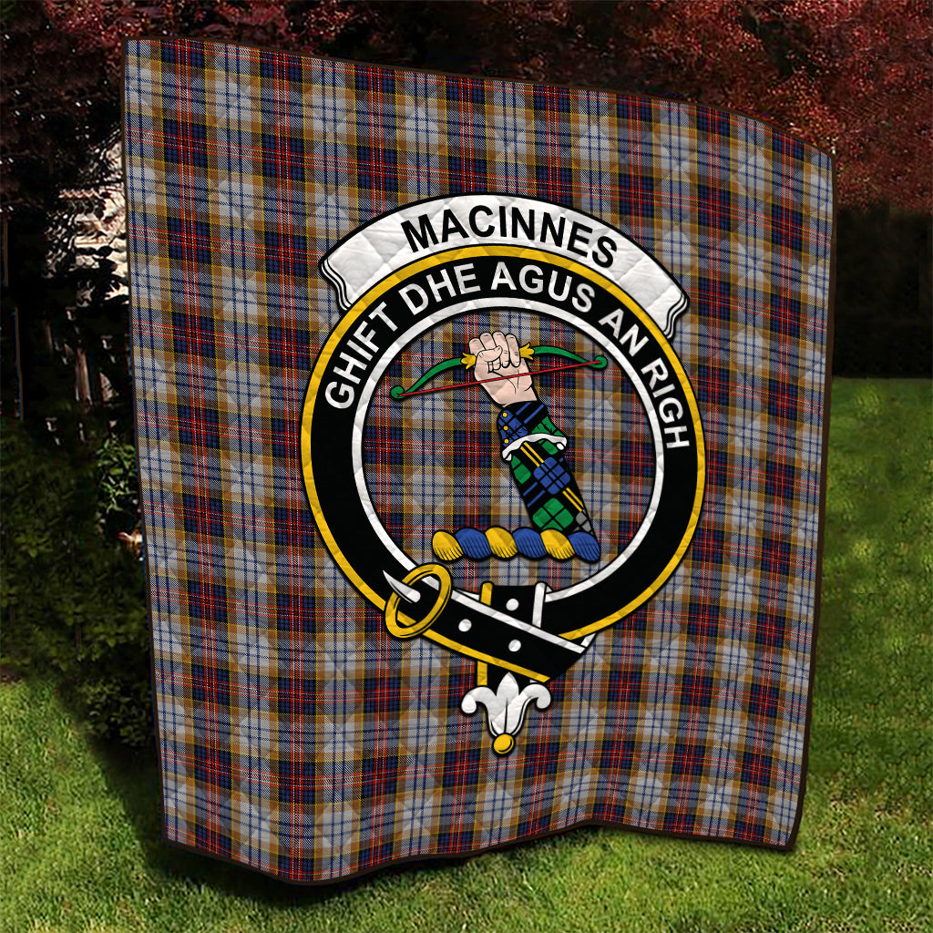 macinnes-ancient-hunting-tartan-quilt-with-family-crest