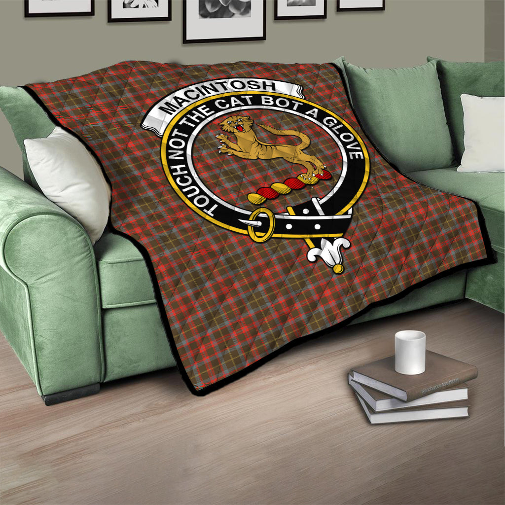 macintosh-hunting-weathered-tartan-quilt-with-family-crest
