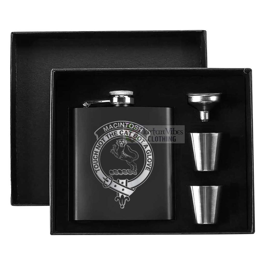 Tartan Vibes Clothing MacIntosh (McIntosh) Crest Hip Flask Set 7oz Black Stainless Steel with A Gift Box