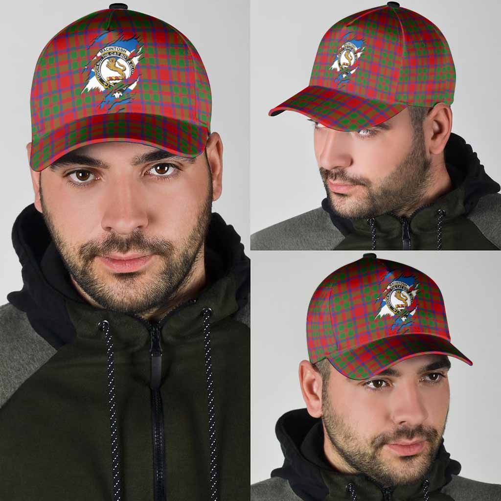 MacIntosh (McIntosh) Tartan Classic Cap with Family Crest In Me Style