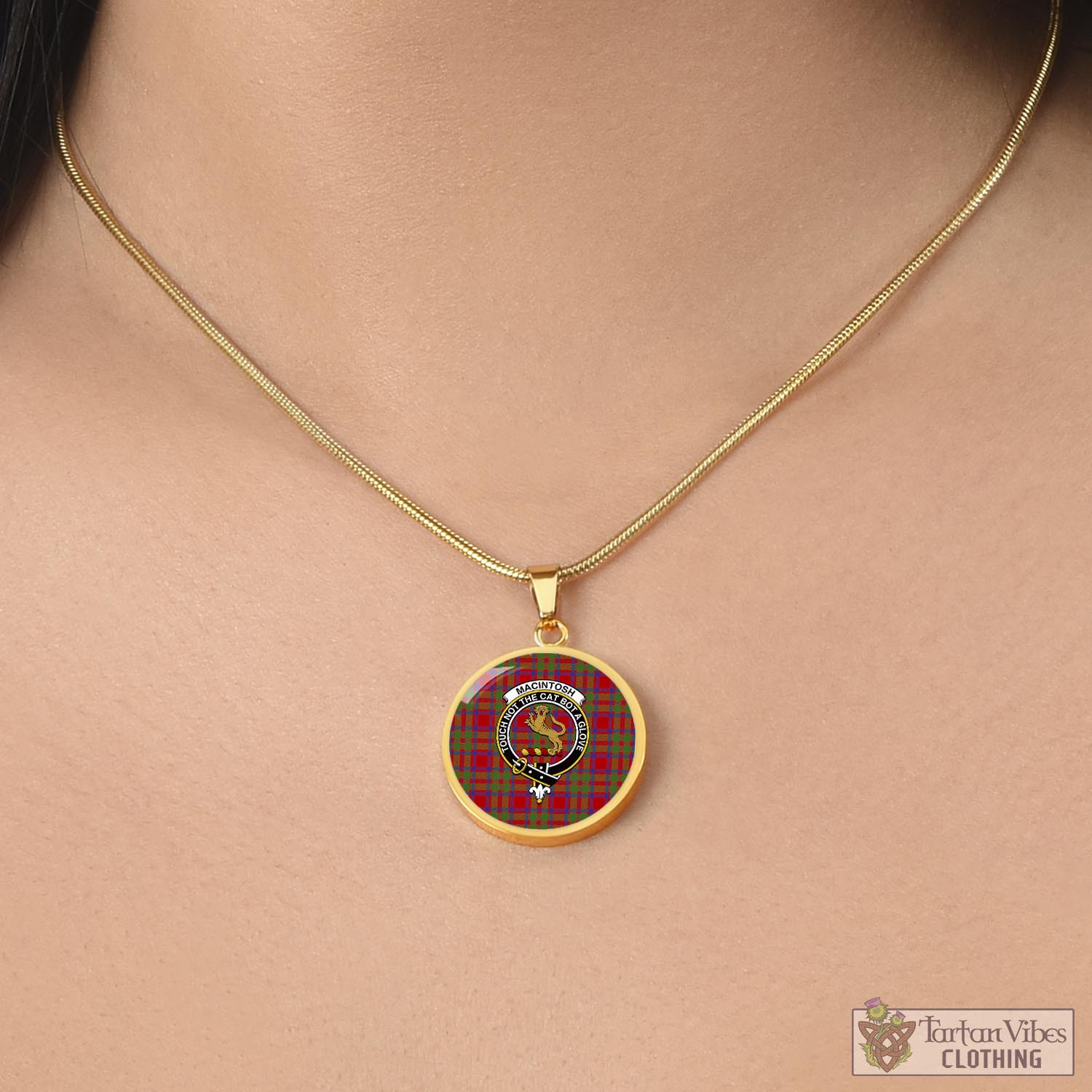 MacIntosh (McIntosh) Tartan Circle Necklace with Family Crest - Tartan Vibes Clothing