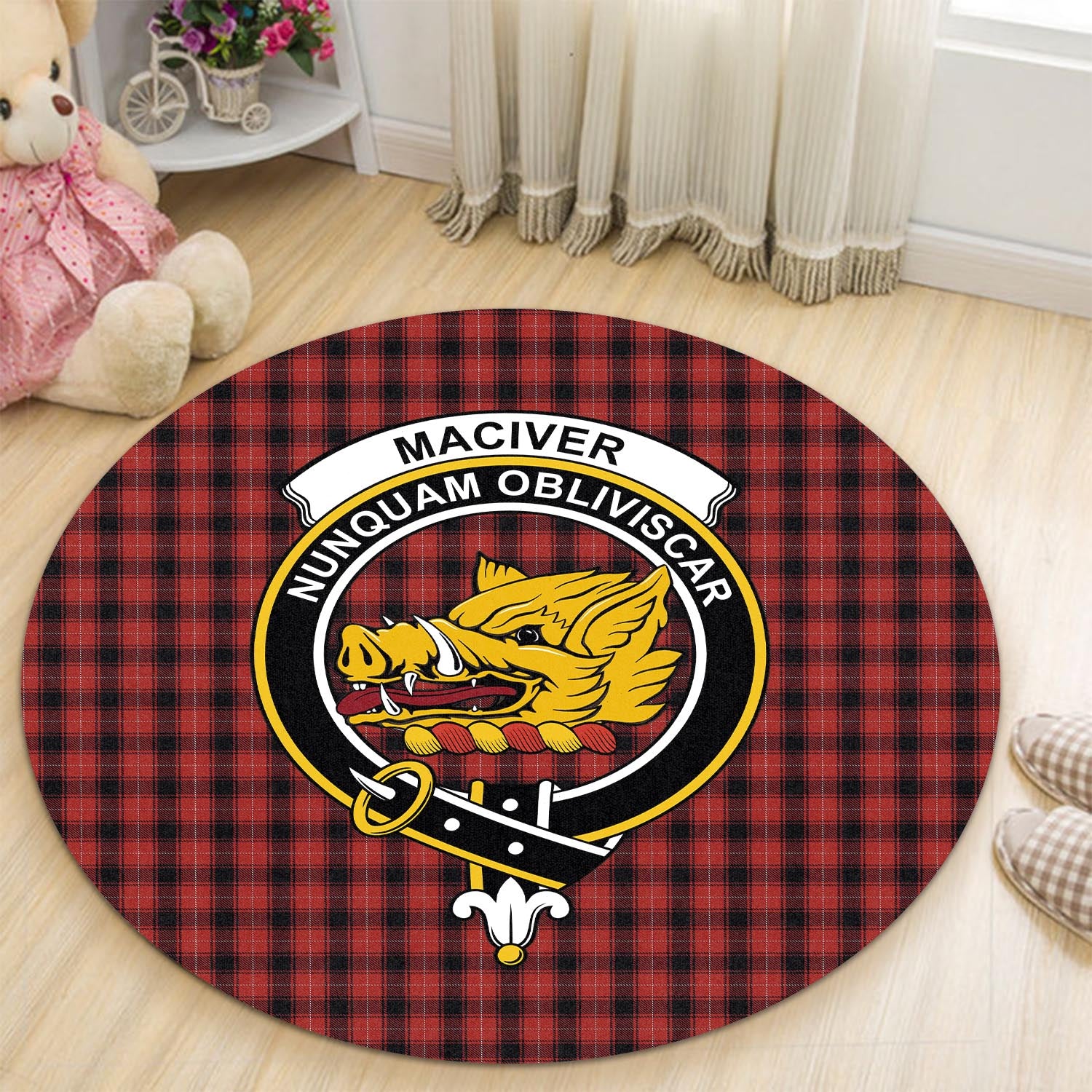 maciver-tartan-round-rug-with-family-crest