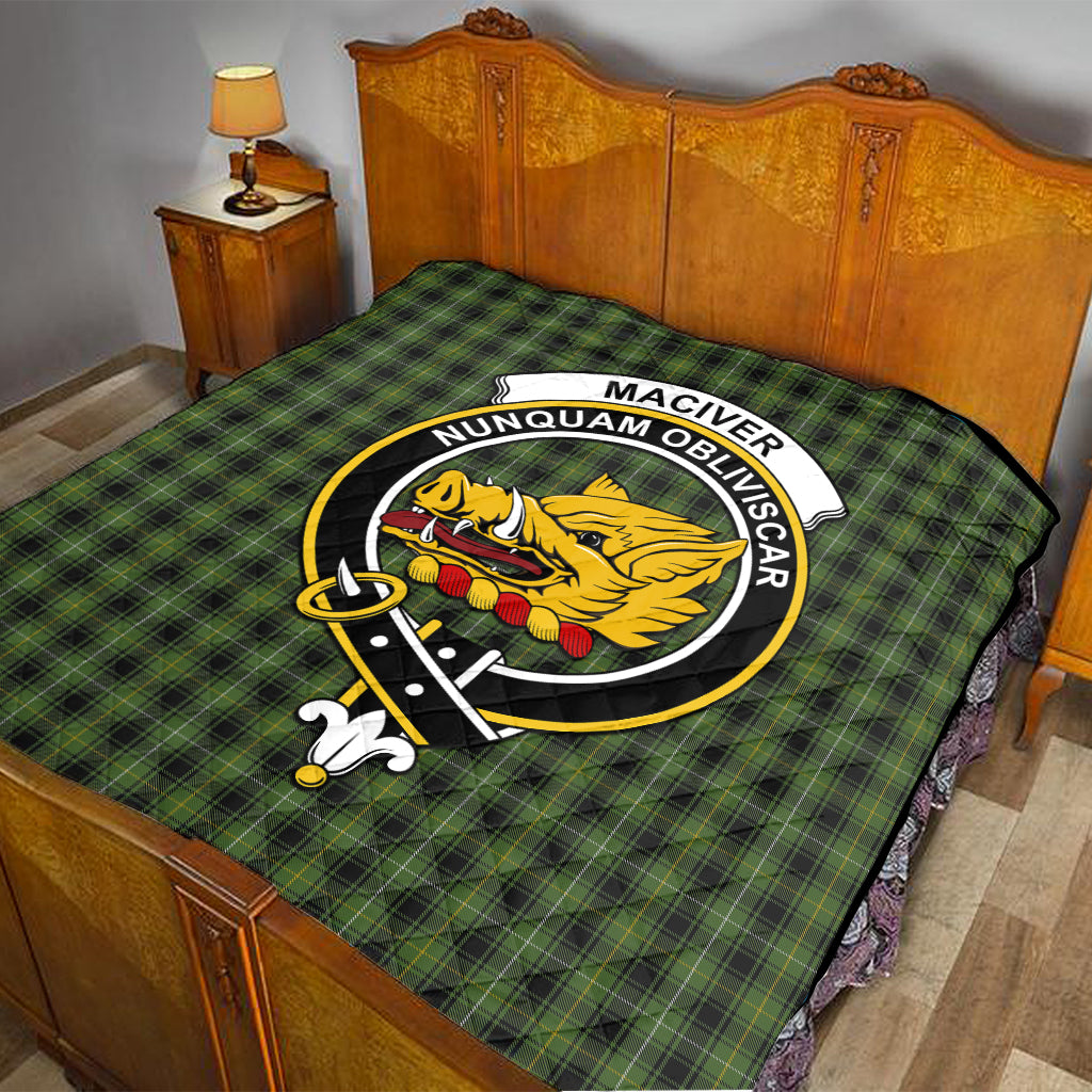 maciver-hunting-tartan-quilt-with-family-crest