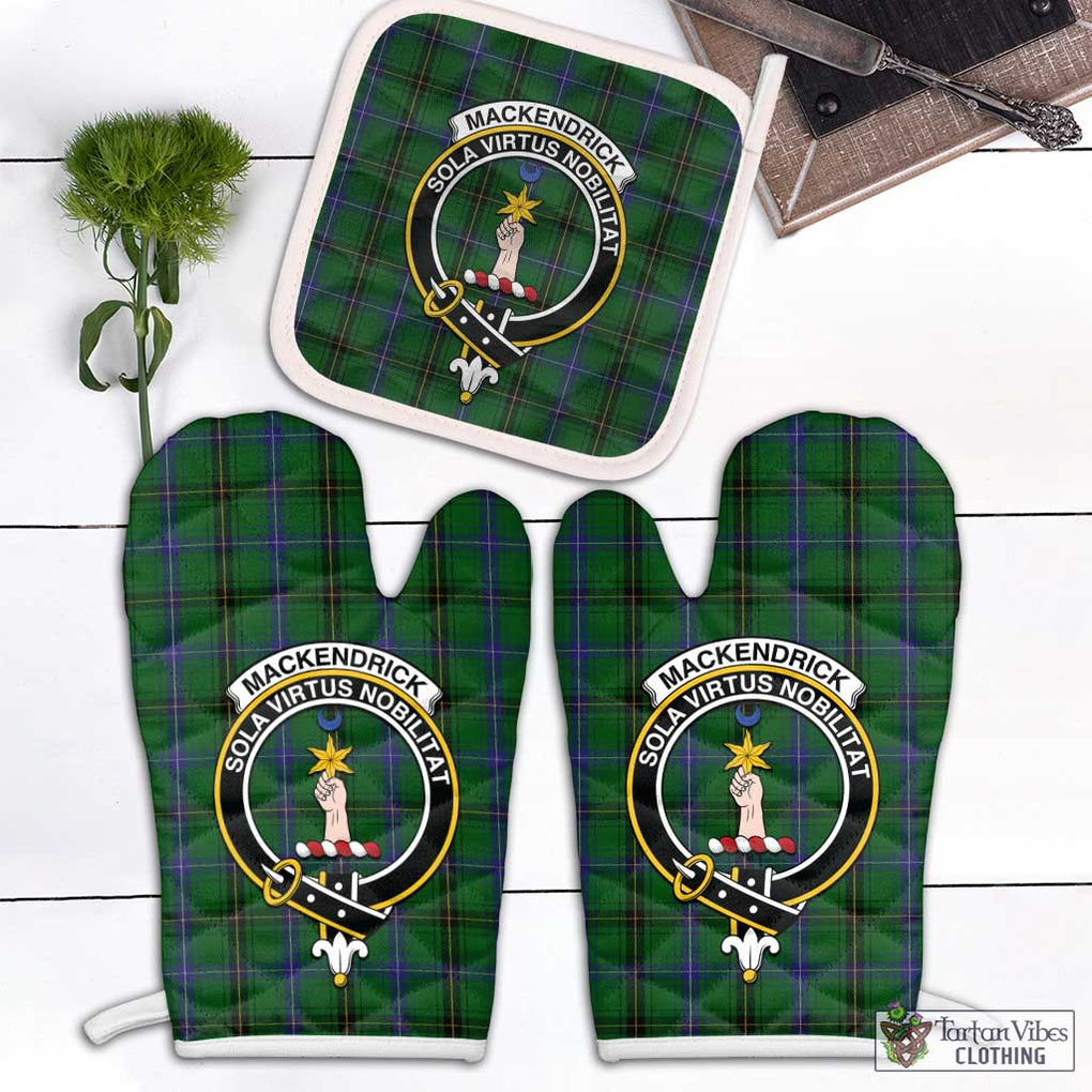MacKendrick (McKendrick) Tartan Combo Oven Mitt & Pot-Holder with Family Crest Combo 2 Oven Mitt & 1 Pot-Holder Black - Tartan Vibes Clothing