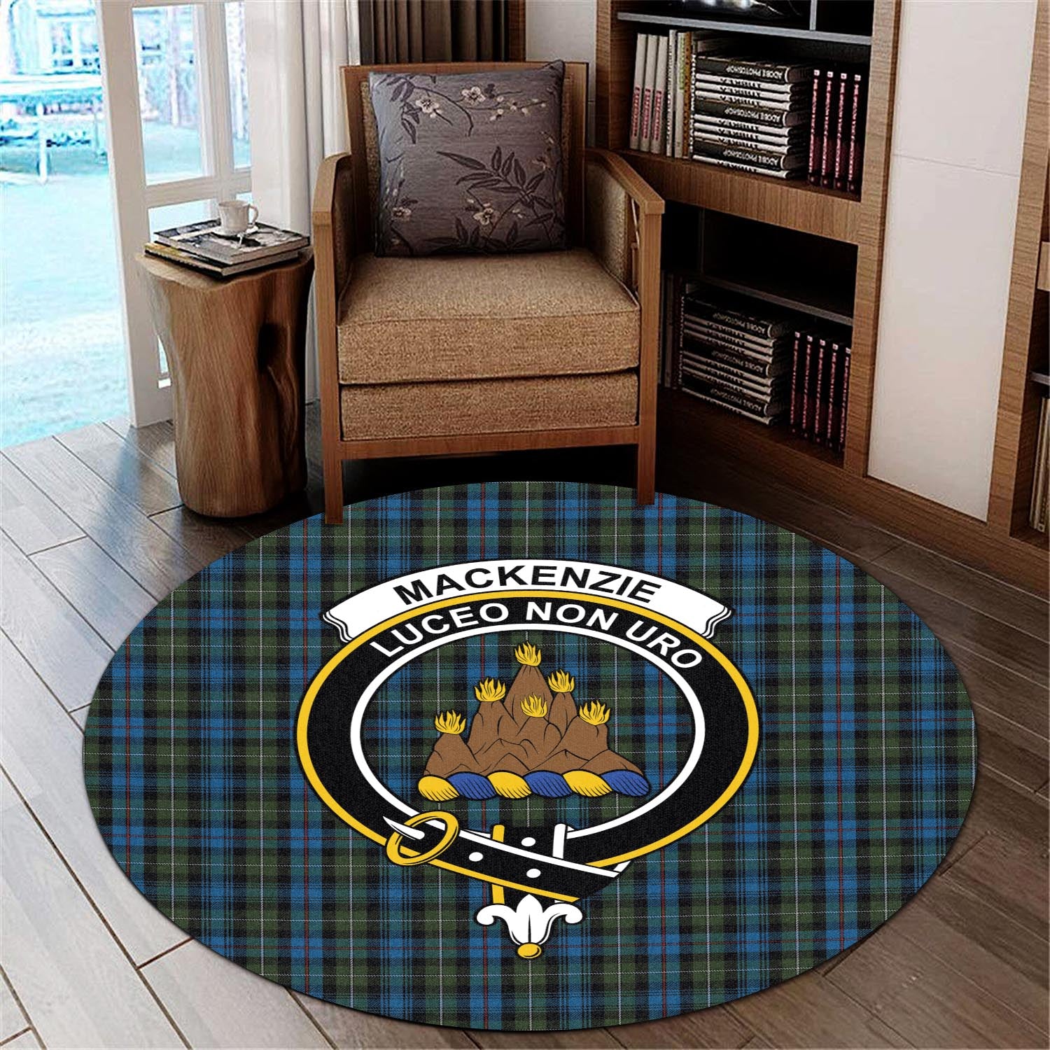 mackenzie-tartan-round-rug-with-family-crest