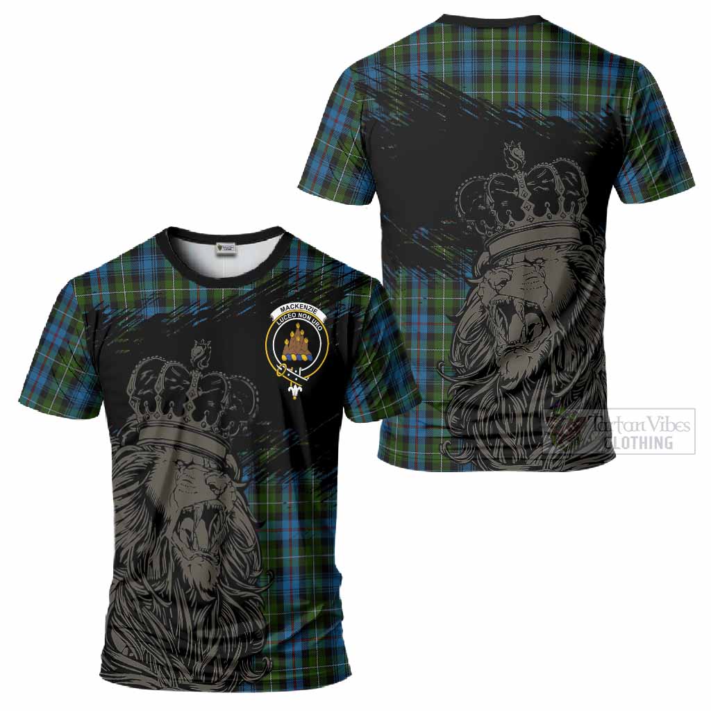 Mackenzie (Mckenzie) Tartan Crest T-Shirt Crowned Lion Heritage Style