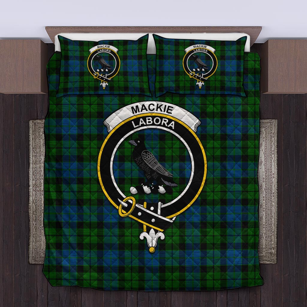MacKay Blue Tartan Crest Quilt main image 0