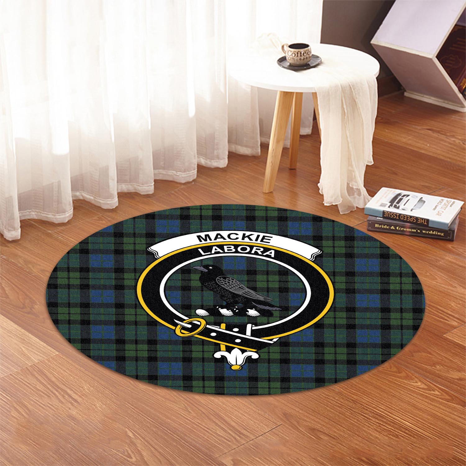 mackie-tartan-round-rug-with-family-crest