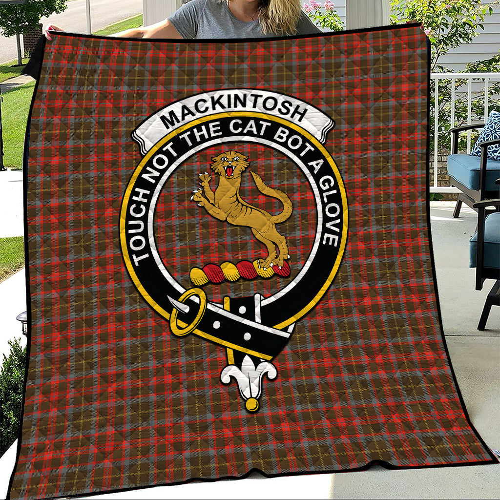mackintosh-hunting-weathered-tartan-quilt-with-family-crest