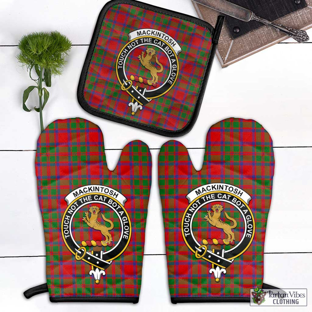 MacKintosh (McKintosh) Tartan Combo Oven Mitt & Pot-Holder with Family Crest Combo 1 Oven Mitt & 1 Pot-Holder Black - Tartan Vibes Clothing