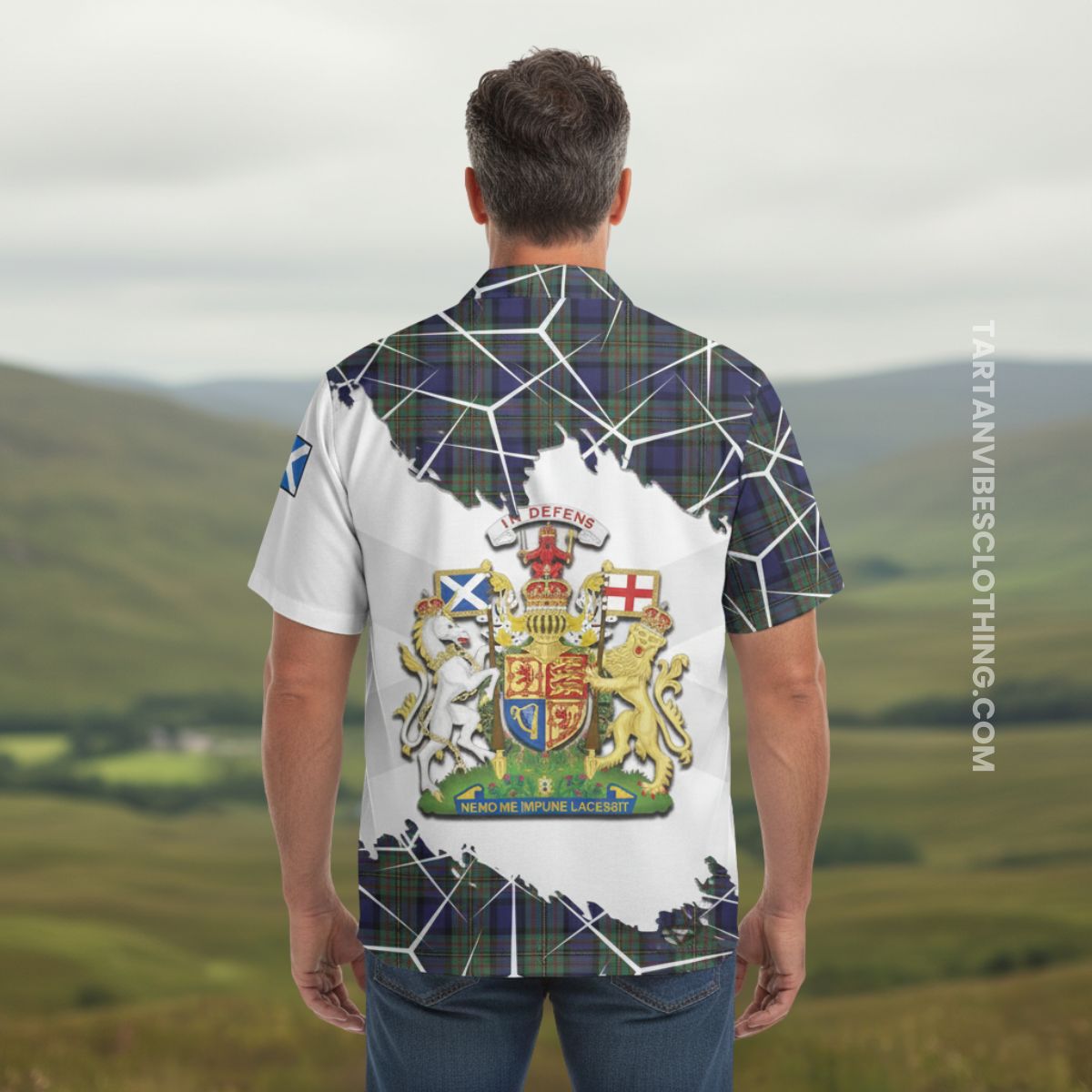 MacLaren (McLaren) Tartan Hawaiian Shirt with Family Crest and Lion Rampant Grunge Style