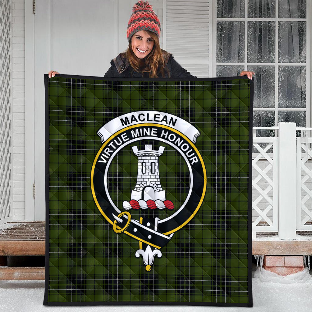 maclean-hunting-tartan-quilt-with-family-crest