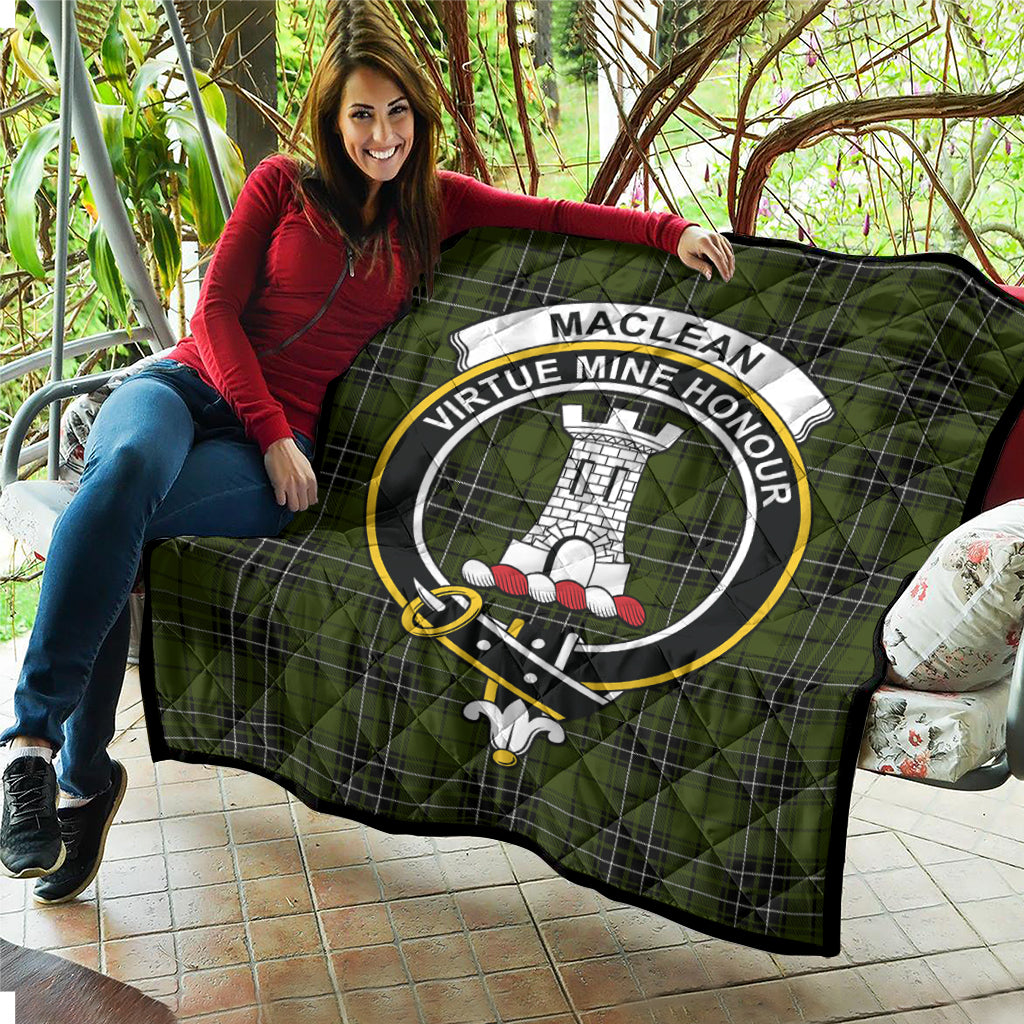 maclean-hunting-tartan-quilt-with-family-crest