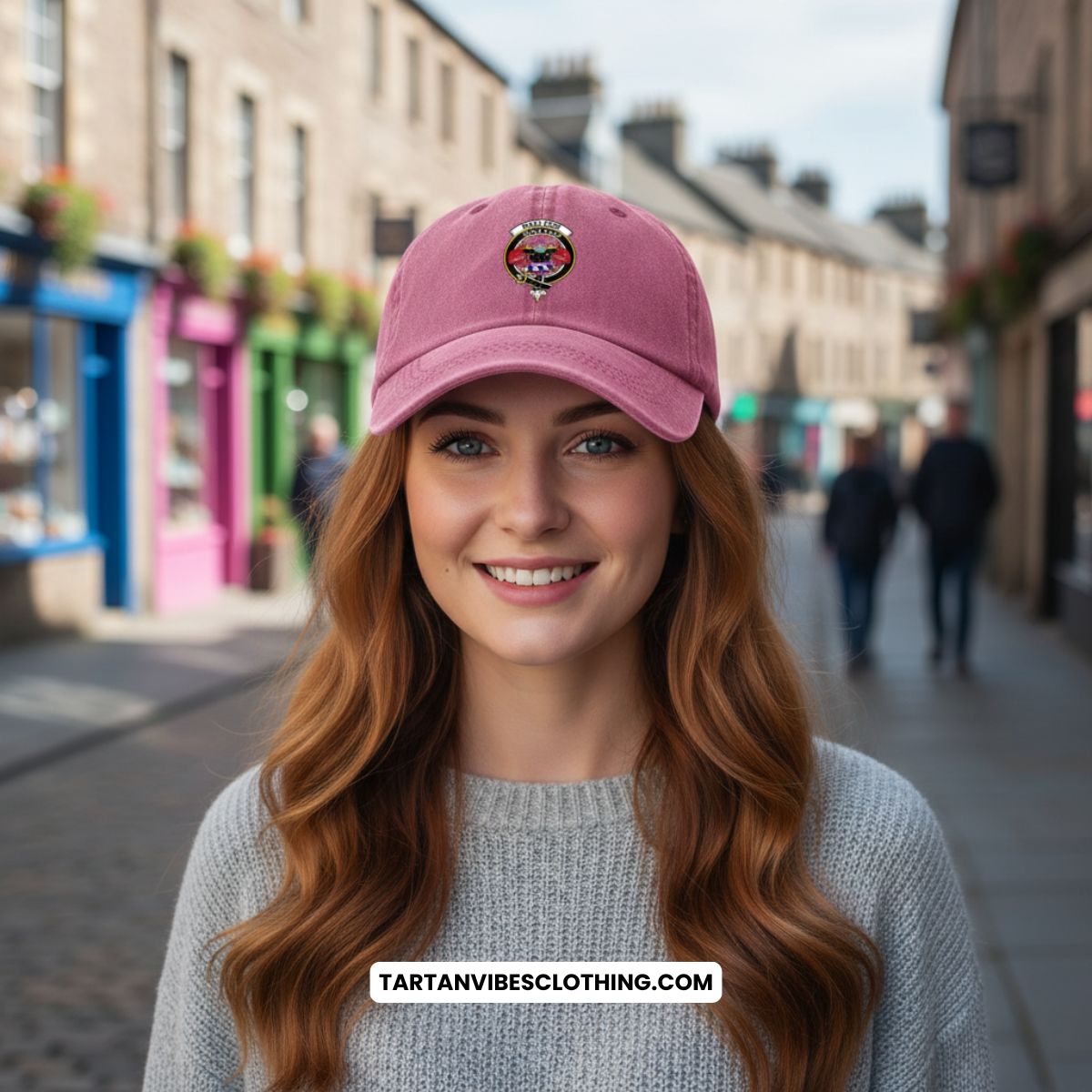 MacLeod (McLeod) Family Crest Denim Classic Cap