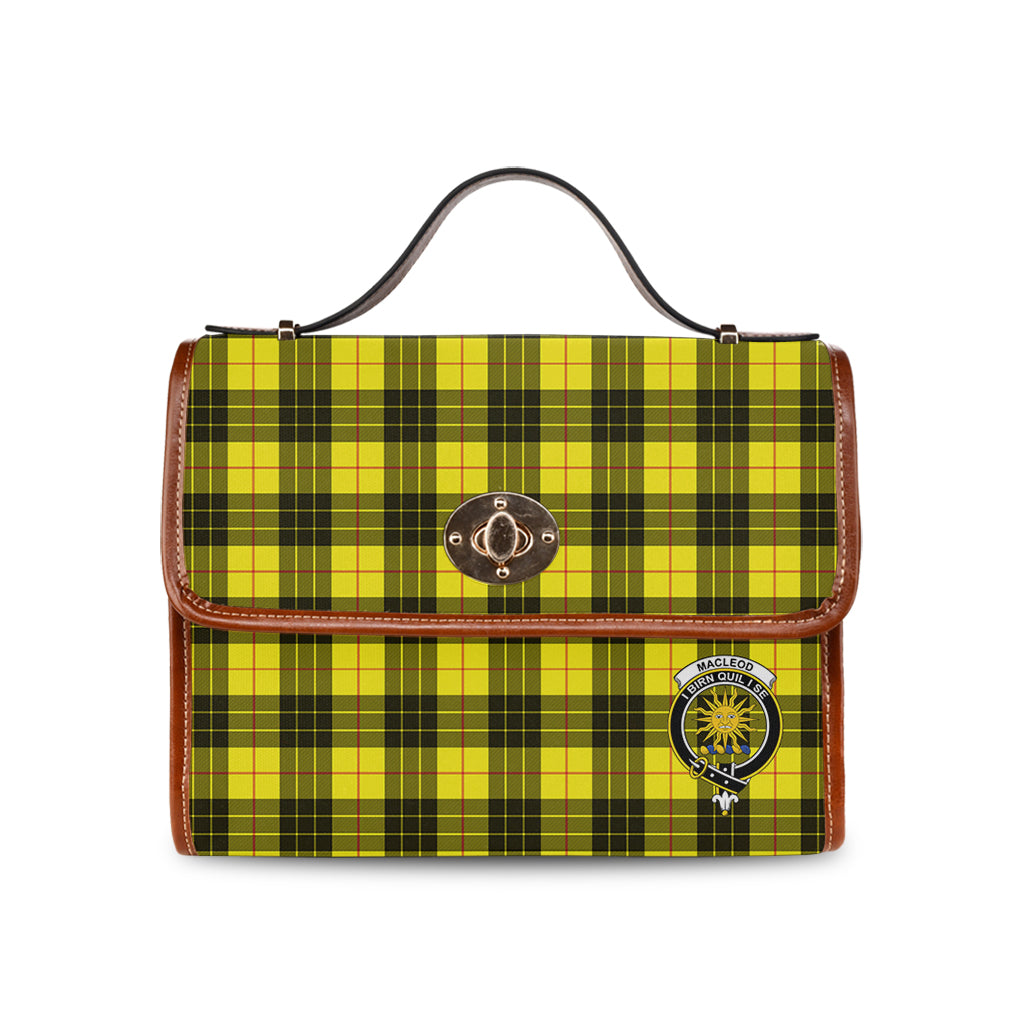 macleod-of-lewis-modern-tartan-leather-strap-waterproof-canvas-bag-with-family-crest