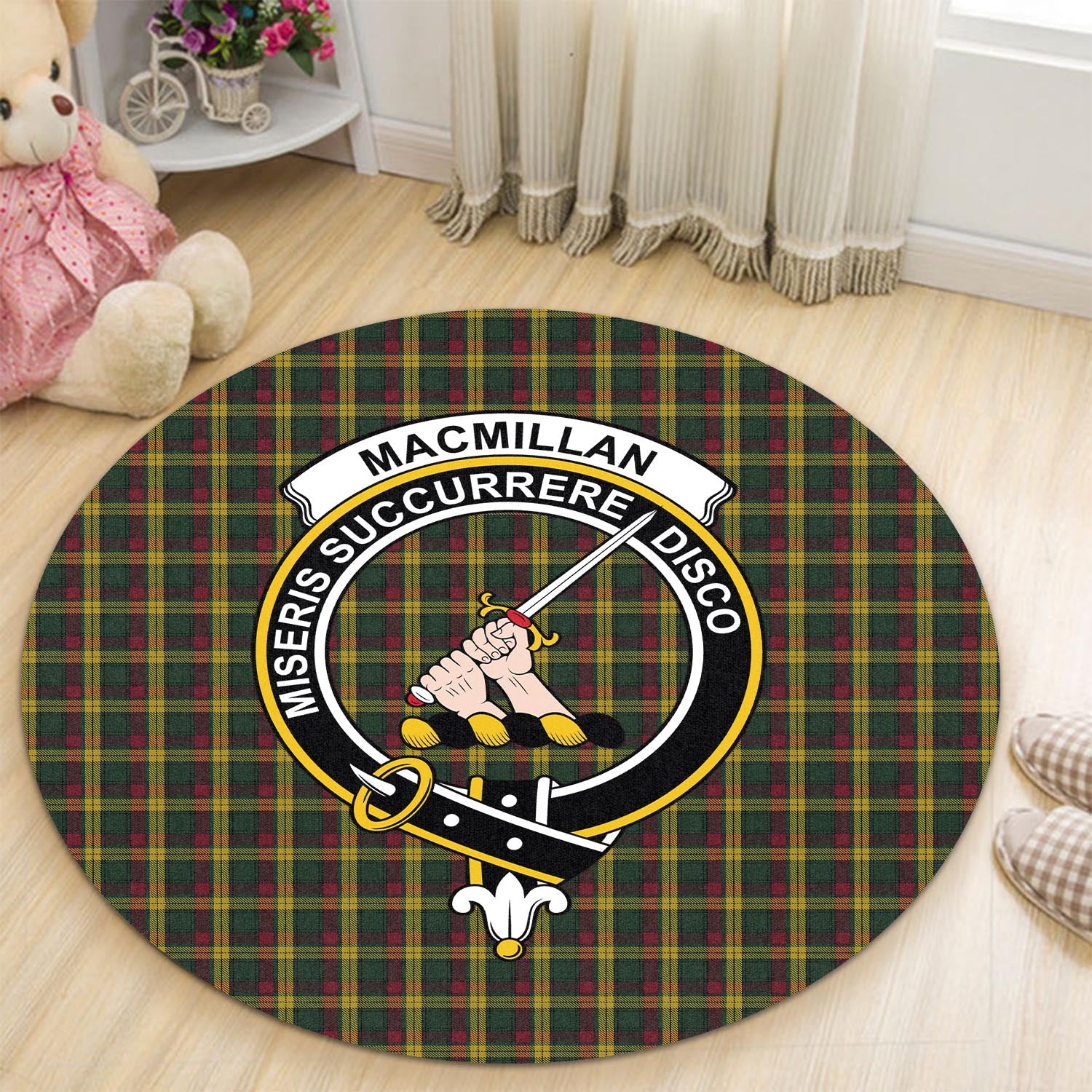 macmillan-ancient-tartan-round-rug-with-family-crest