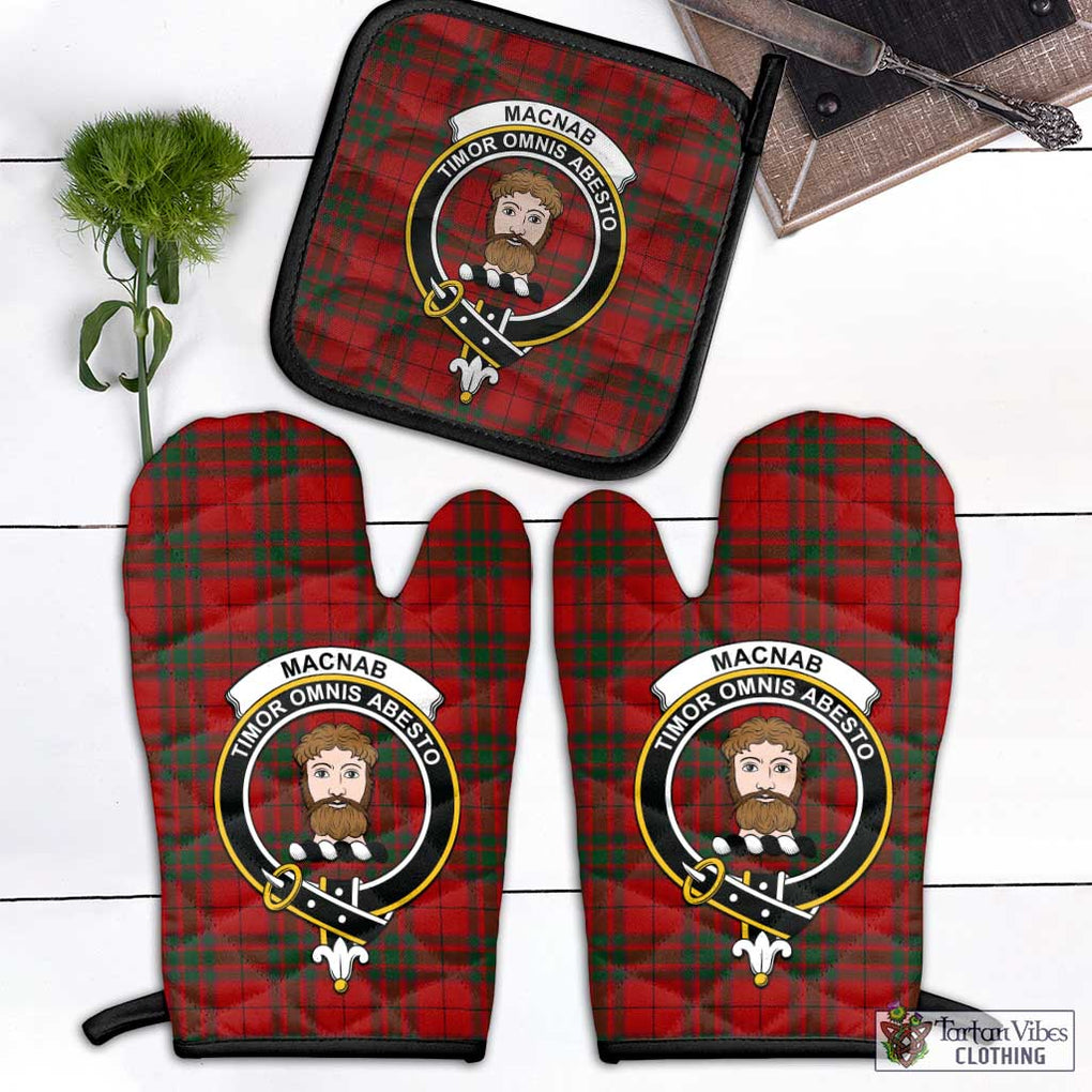 MacNab (McNab) Tartan Combo Oven Mitt & Pot-Holder with Family Crest Combo 1 Oven Mitt & 1 Pot-Holder Black - Tartan Vibes Clothing