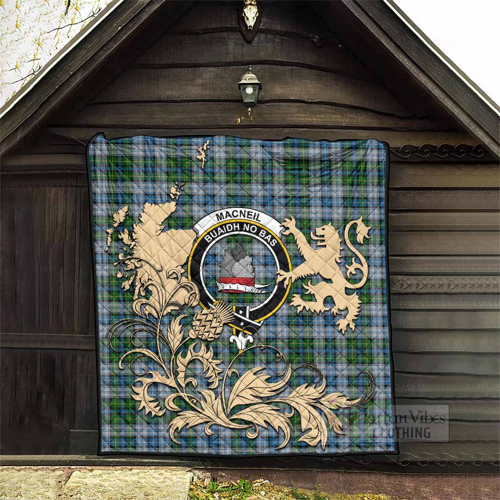 MacNeil (McNeil) Tartan Crest Premium Quilt with Scottish Iconic Symbols 