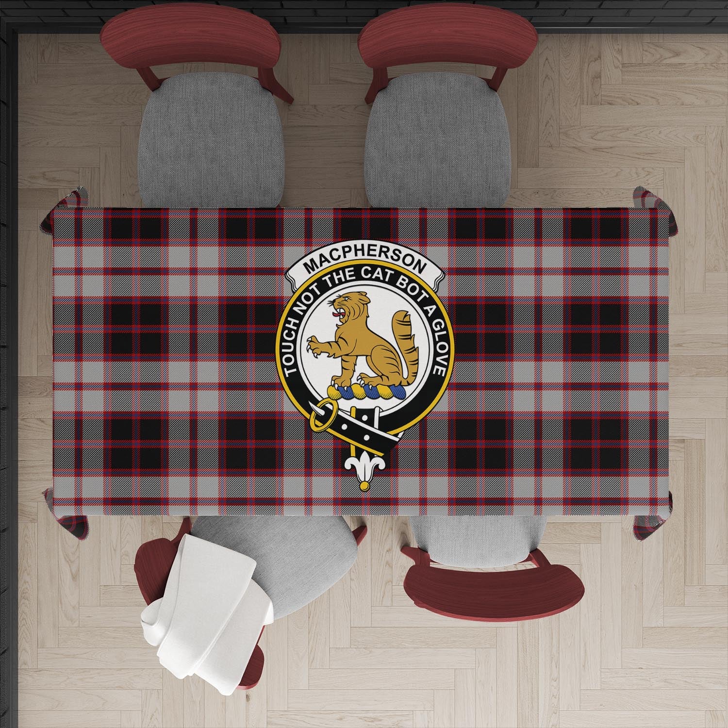 macpherson-tatan-tablecloth-with-family-crest