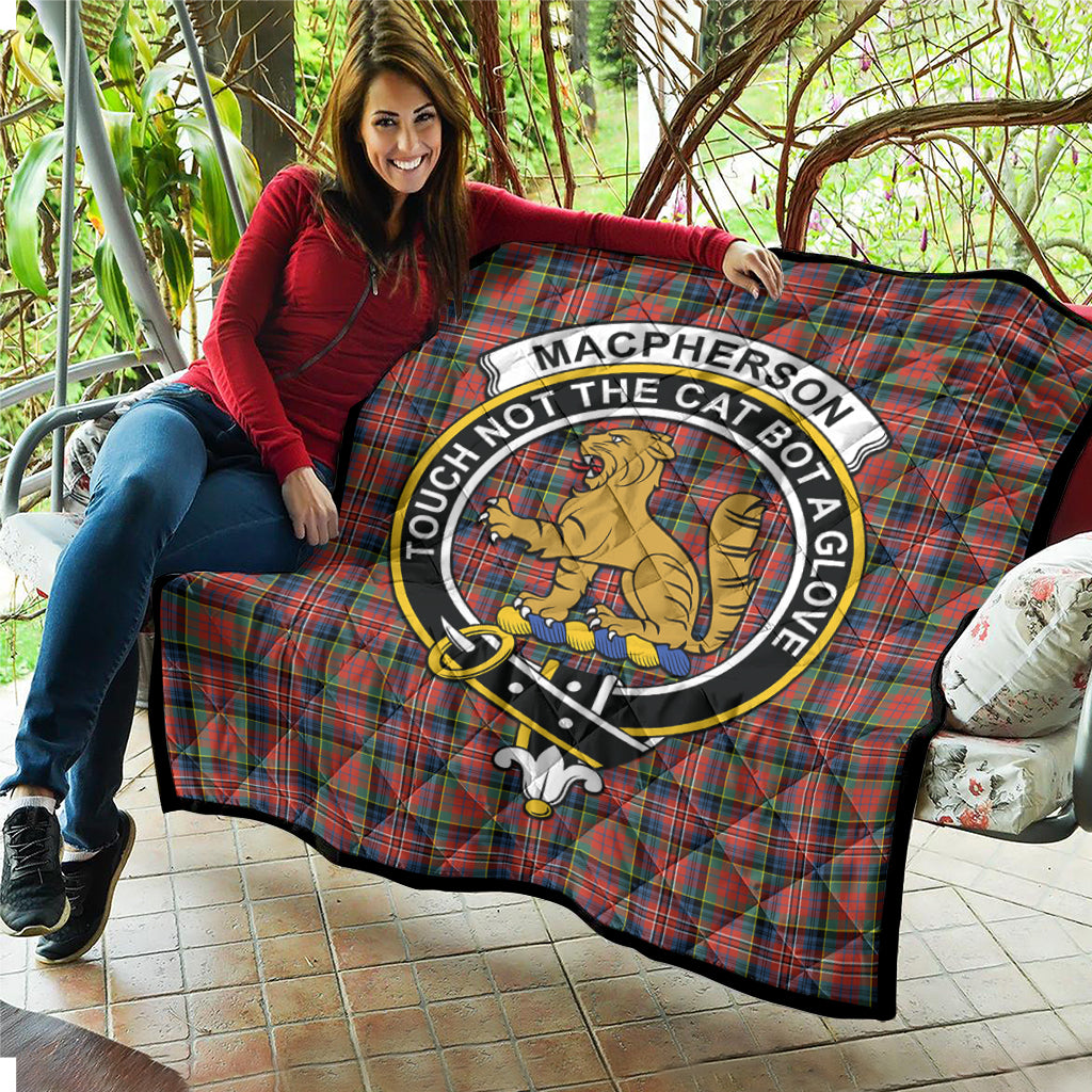 macpherson-ancient-tartan-quilt-with-family-crest