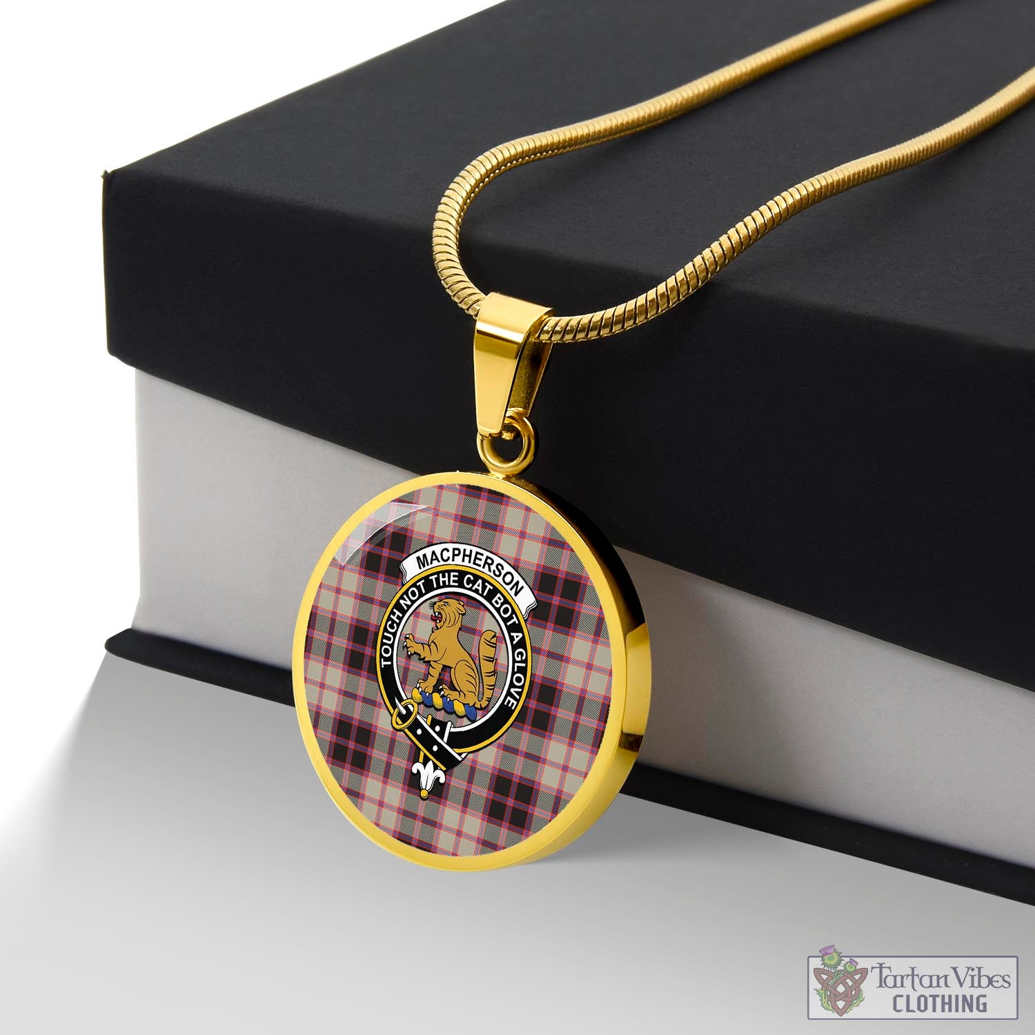 Tartan Vibes Clothing MacPherson Hunting Ancient Tartan Circle Necklace with Family Crest