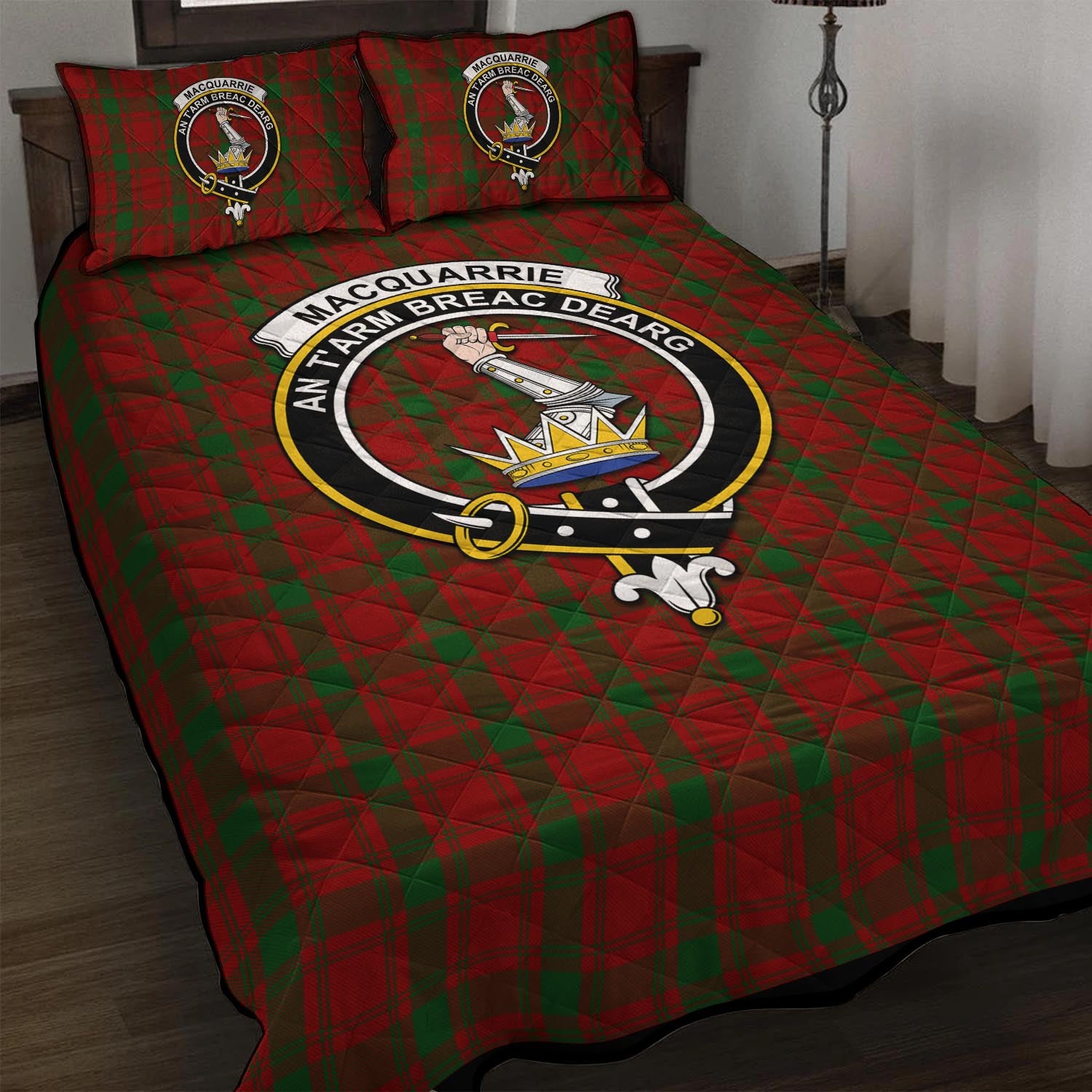MacQuarrie (McQuarrie) Tartan Quilt Bed Set with Family Crest - Tartan Vibes Clothing