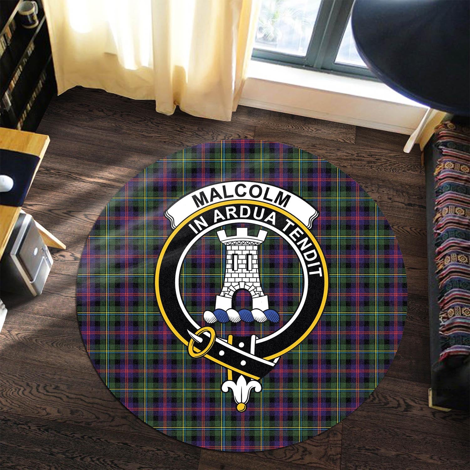 malcolm-tartan-round-rug-with-family-crest