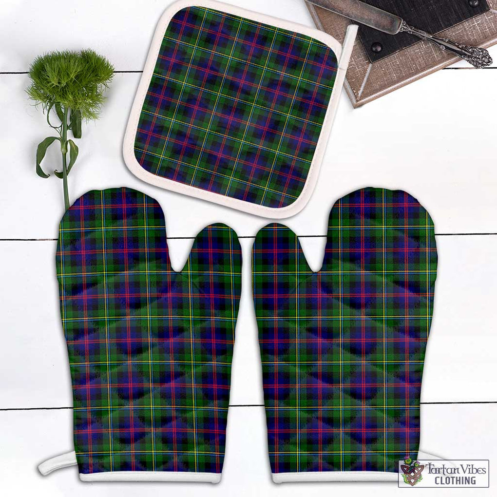 Malcolm Tartan Combo Oven Mitt & Pot-Holder Combo 1 Oven Mitt & 1 Pot-Holder White - Tartan Vibes Clothing