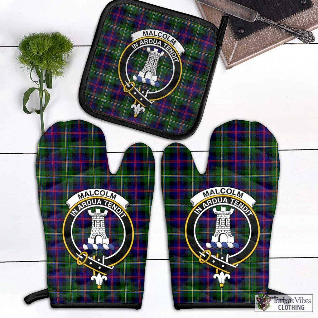 Malcolm Tartan Combo Oven Mitt & Pot-Holder with Family Crest Combo 1 Oven Mitt & 1 Pot-Holder Black - Tartan Vibes Clothing