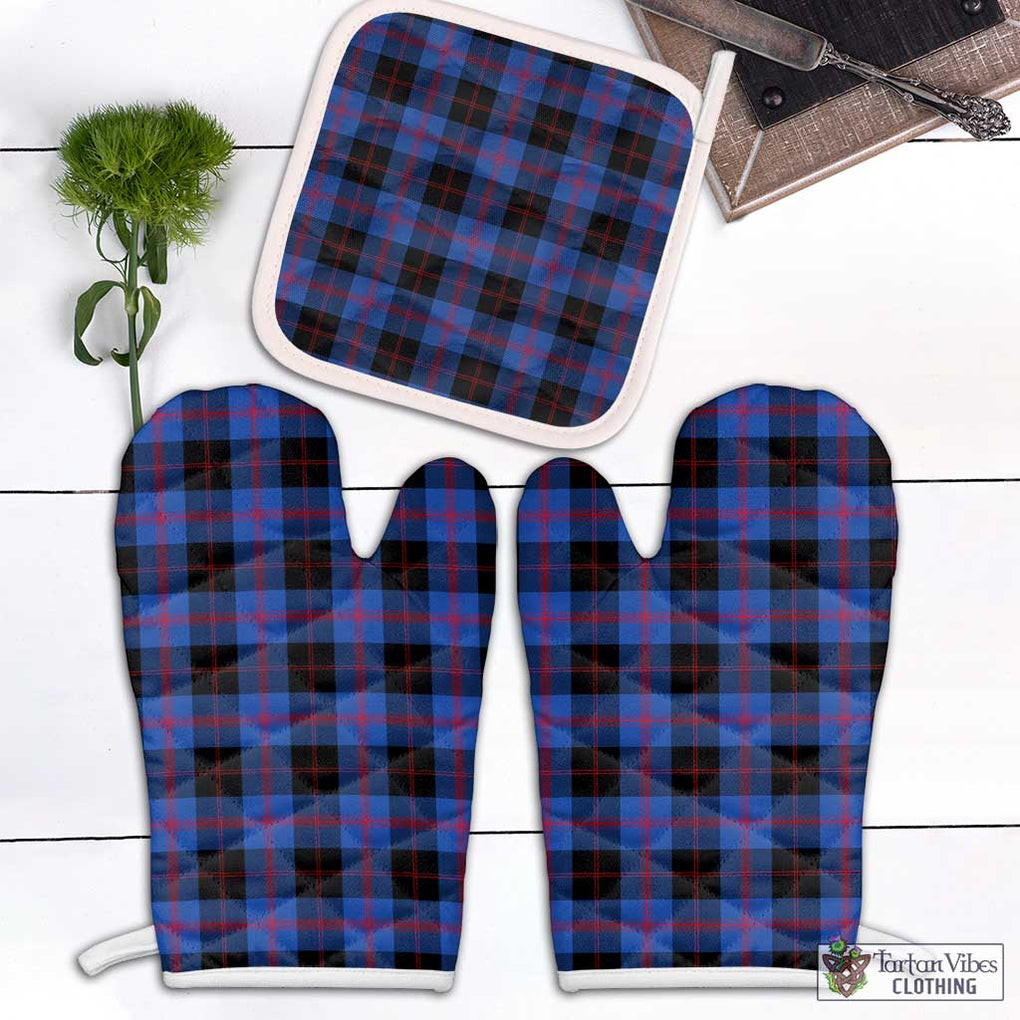 Maule Tartan Combo Oven Mitt & Pot-Holder Combo 1 Oven Mitt & 1 Pot-Holder White - Tartan Vibes Clothing