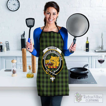 McIver Hunting Tartan Apron with Family Crest Black S 38x47 cm - Tartan Vibes Clothing