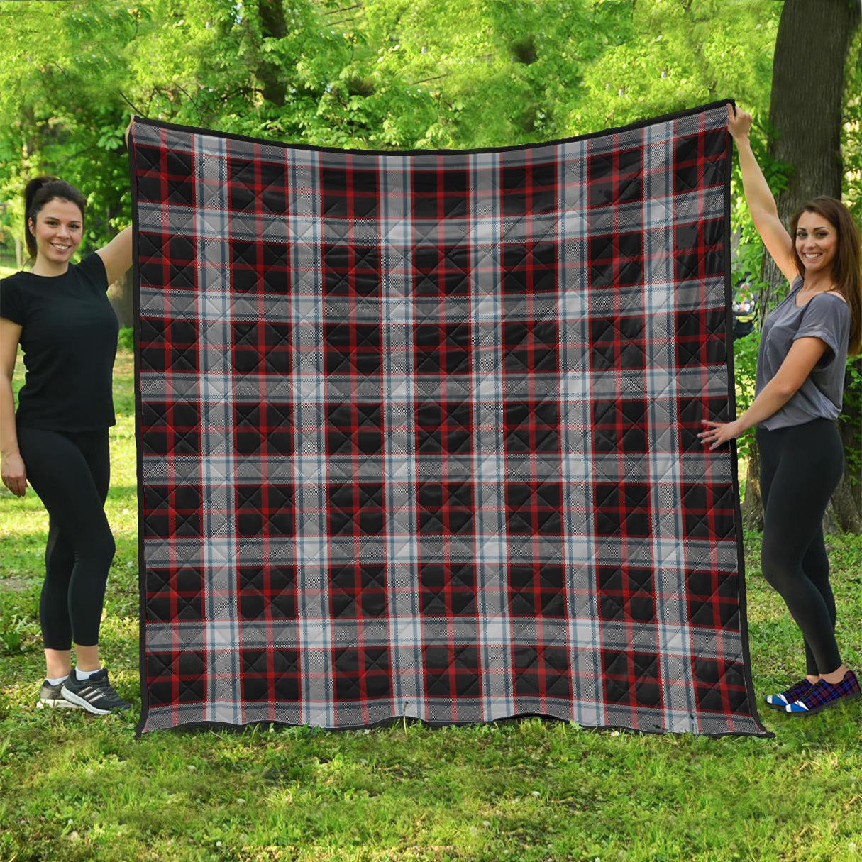 Merrilees Tartan Quilt - Tartan Vibes Clothing