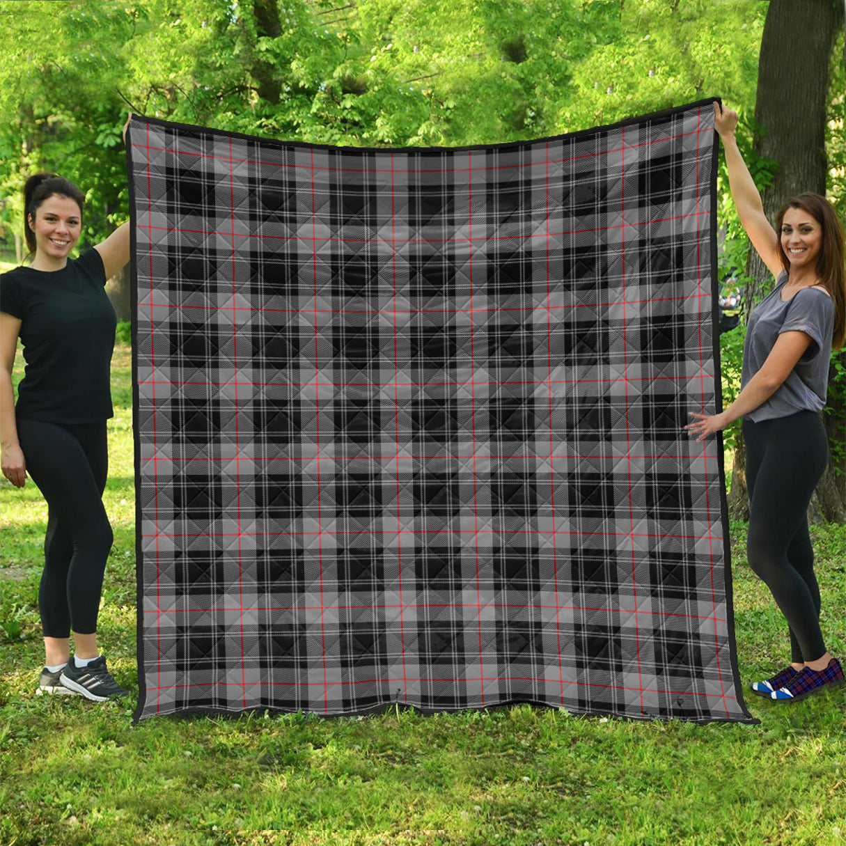 moffat-modern-tartan-quilt