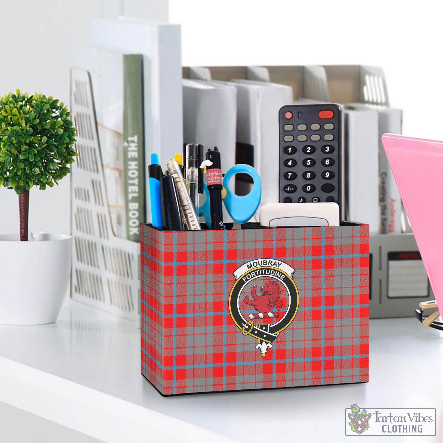 Moubray Tartan Pen Holder with Family Crest One Size 5.9"(L)*2.7"(W)*4.3"(H) - Tartan Vibes Clothing