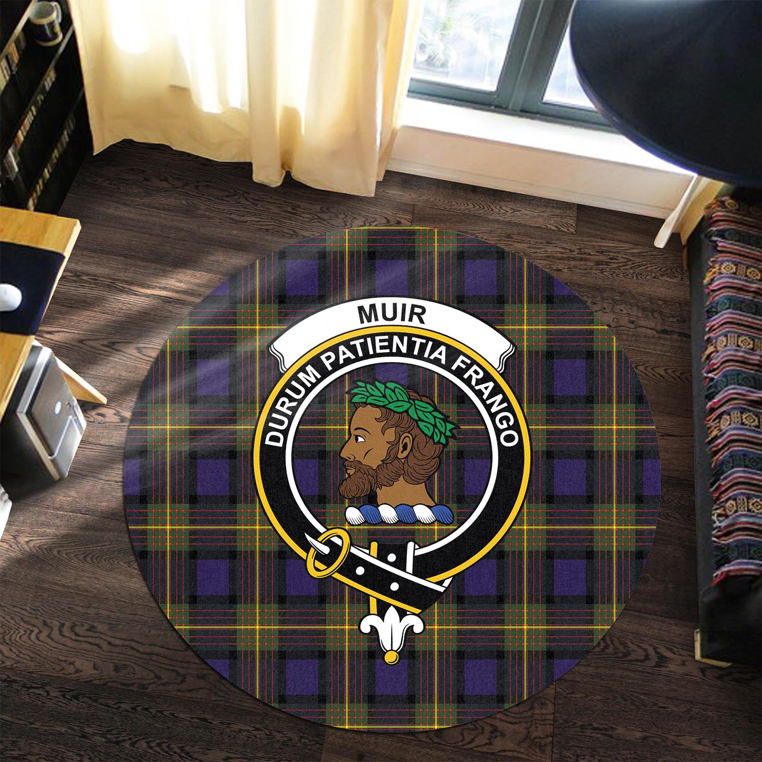muir-tartan-round-rug-with-family-crest