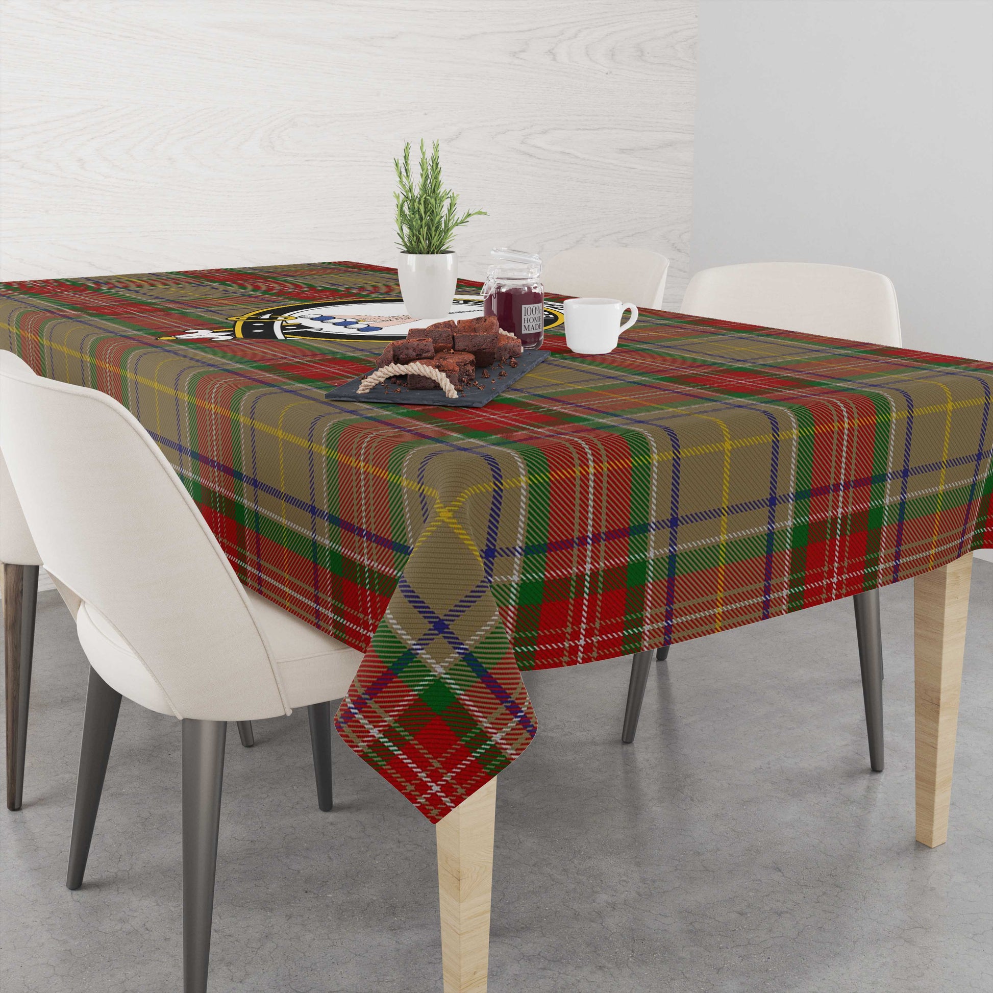 muirhead-old-tatan-tablecloth-with-family-crest