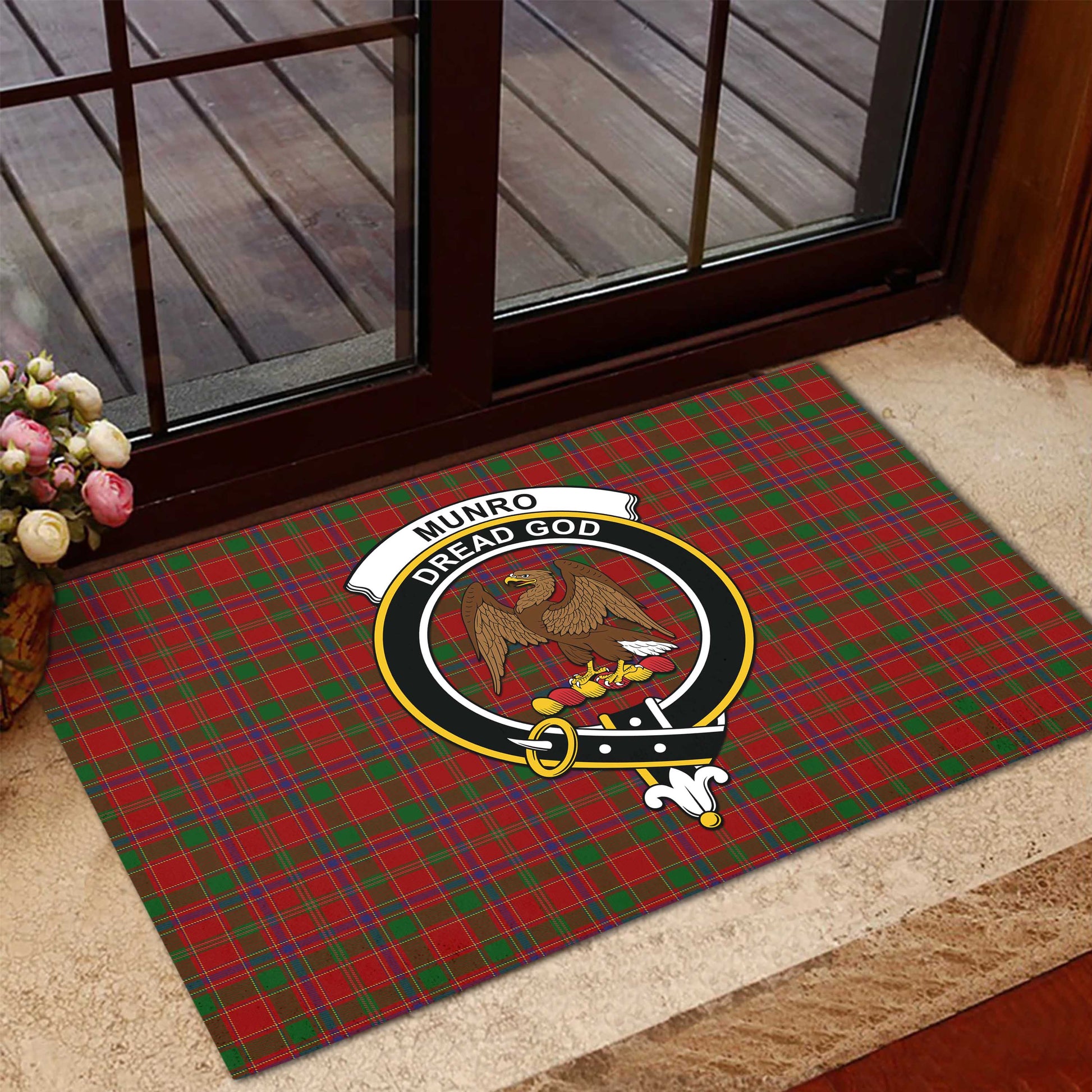 Munro (Monroe) Tartan Rubber Doormat with Family Crest - Tartan Vibes Clothing