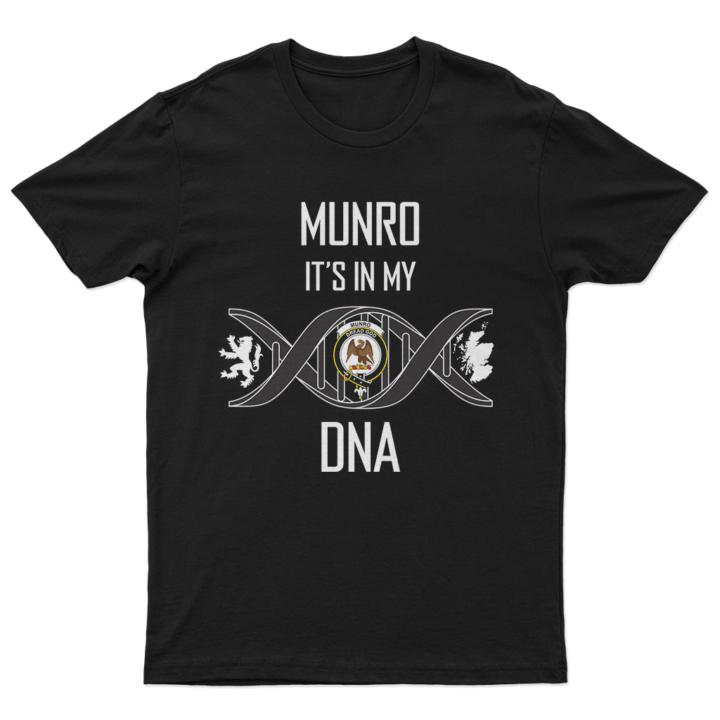 munro-family-crest-dna-in-me-mens-t-shirt