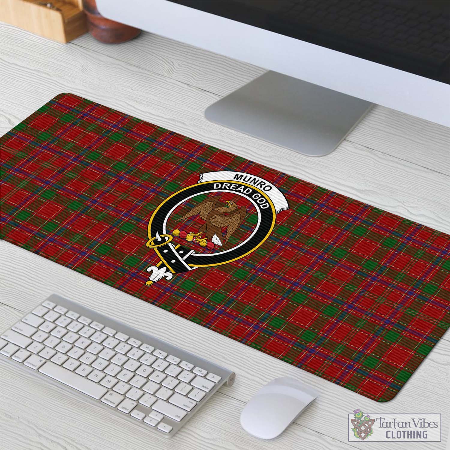 Tartan Vibes Clothing Munro Tartan Mouse Pad with Family Crest